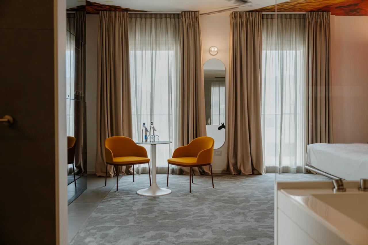 Biancodonda Greenblu & Hotel