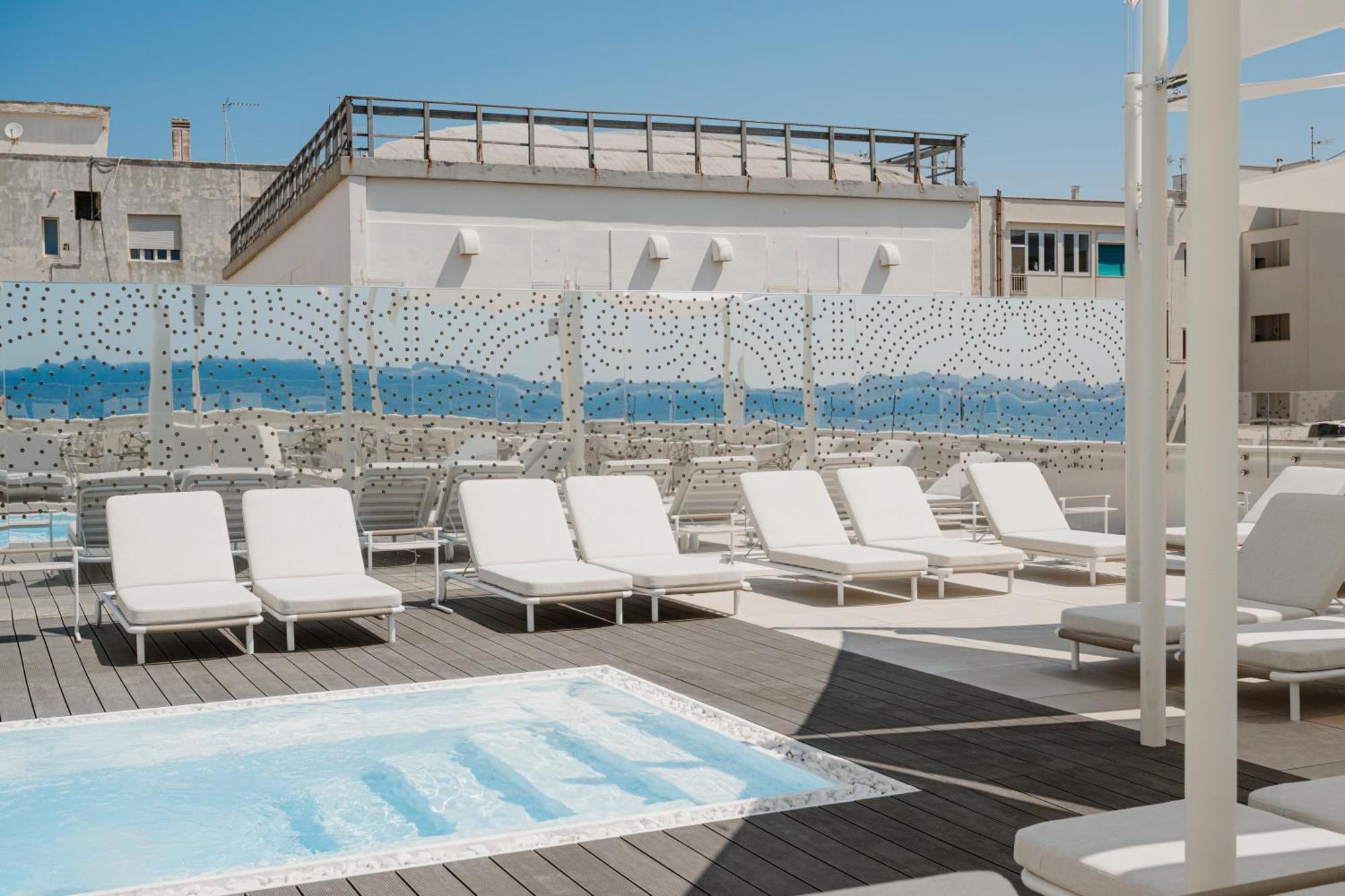 Biancodonda Greenblu & Hotel 5*